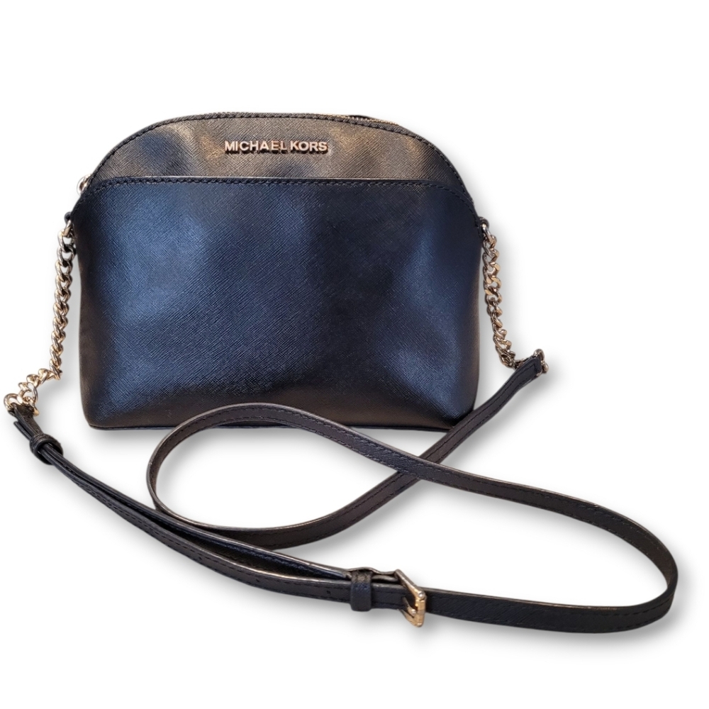 Michael Kors Jet Set Travel Emmy Medium Dome Leather Crossbody Bag